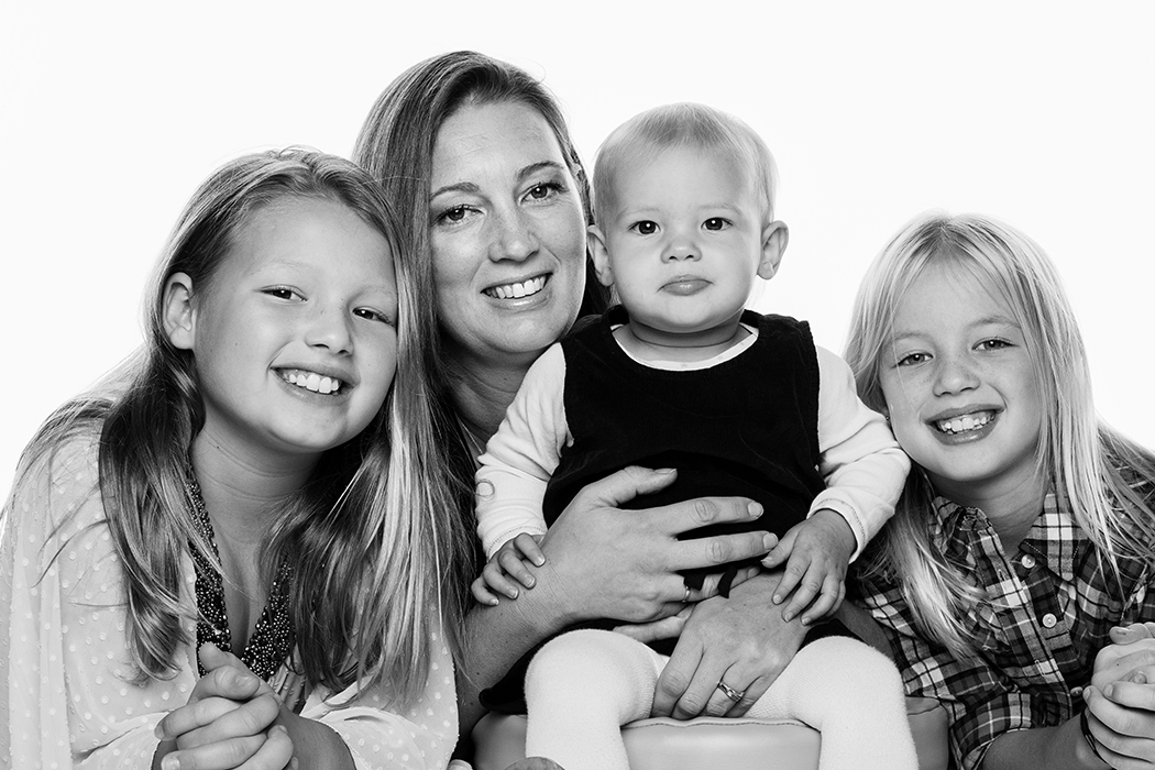 If it's time to update your family photos, here's your chance. - Saturday 18th April 2015 - 30 minute white studio photo sessions - Choose your favourite 10 high resolution digital files - $1600 HKD - Please email: claire@highjumpphotography.com for more details or to book your spot.